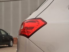 2014款 2.0T 手动 尊贵型 5座