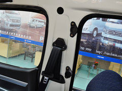 2014款 2.0L 手动 快运短轴版高顶4Y20M运标准型