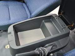 2014款 2.0L 手动 快运标准型长轴版高顶4Y20M