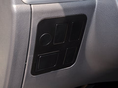2014款 2.0L 手动 快运标准型长轴版高顶4Y20M