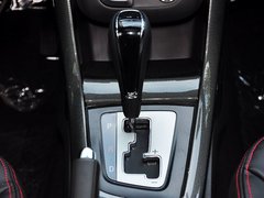 宝骏610 2014款 CROSS 1.5L 自动 豪华型