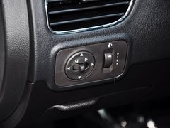 2014款 CROSS 1.5L 自动 豪华型