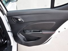 2014款 CROSS 1.5L 自动 豪华型