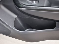 2014款 CROSS 1.5L 自动 豪华型