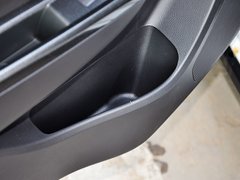 2014款 CROSS 1.5L 自动 豪华型