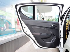 2014款 CROSS 1.5L 自动 豪华型
