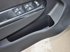 2014款 CROSS 1.5L 自动 豪华型