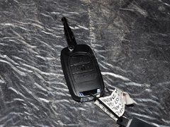 2014款 CROSS 1.5L 自动 豪华型