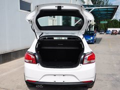 2014款 CROSS 1.5L 自动 豪华型