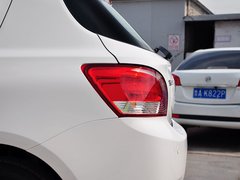 2014款 CROSS 1.5L 自动 豪华型