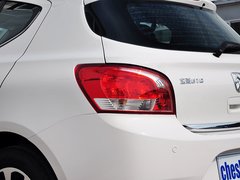 2014款 CROSS 1.5L 自动 豪华型