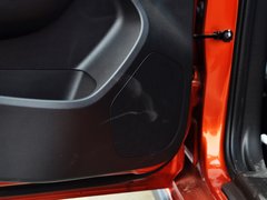 2014款 CROSS 1.5L 自动 豪华型