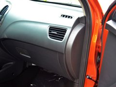 2014款 CROSS 1.5L 自动 豪华型