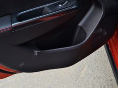 2014款 CROSS 1.5L 自动 豪华型
