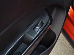 2014款 CROSS 1.5L 自动 豪华型