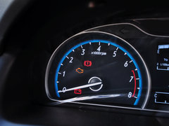 宝骏610 2014款 CROSS 1.5L 手动 舒适型