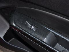 宝骏610 2014款 CROSS 1.5L 手动 舒适型