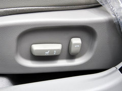 2014款 三厢 1.3T CVT 尊贵型