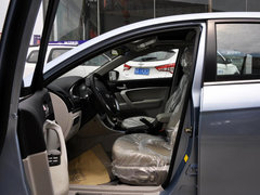 2014款 三厢 1.3T CVT 尊贵型
