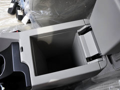 2014款 三厢 1.3T CVT 尊贵型