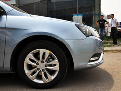 2014款 三厢 1.3T CVT 尊贵型