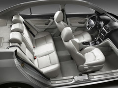 2014款 三厢 1.3T CVT 尊贵型