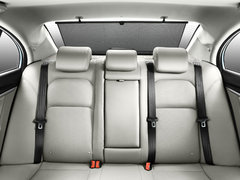 2014款 三厢 1.3T CVT 尊贵型