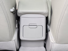 2014款 三厢 1.3T CVT 尊贵型