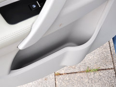 2014款 三厢 1.3T CVT 尊贵型