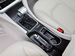 2014款 三厢 1.3T CVT 尊贵型