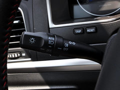 2014款 两厢 1.5L 手动 时尚型