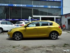 2014款 两厢 1.5L 手动 时尚型