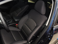 2015款 2.0L 自动 汽油两驱致纯版