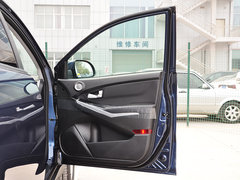 2015款 2.0L 自动 汽油两驱致纯版