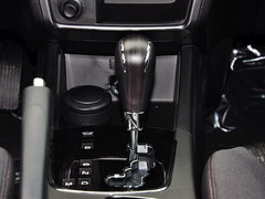 2015款 2.0L 自动 汽油两驱致纯版