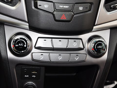 2015款 2.0L 自动 汽油两驱致纯版