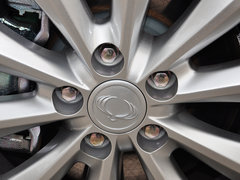 2015款 2.0L 自动 汽油两驱致纯版