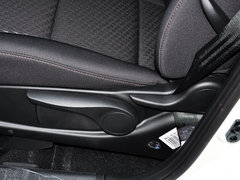 2015款 2.0L 自动 汽油两驱致享版