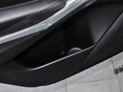 2015款 2.0L 自动 汽油两驱致享版