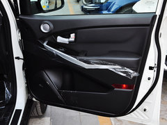 2015款 2.0L 自动 汽油两驱致享版