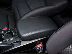 2015款 2.0L 自动 汽油两驱致享版