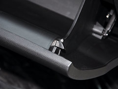 2015款 2.0L 自动 汽油两驱致享版