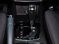 2015款 2.0L 自动 汽油两驱致享版