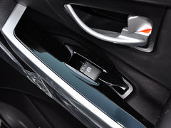 2015款 2.0L 自动 汽油两驱致享版