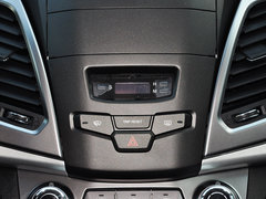 2015款 2.0L 自动 汽油四驱致纯版