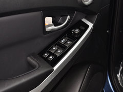 2015款 2.0L 自动 汽油四驱致纯版