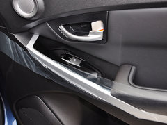 2015款 2.0L 自动 汽油四驱致纯版