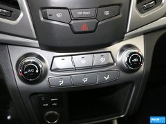 2015款 2.0L 自动 汽油四驱致纯版
