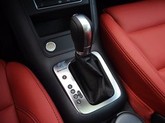 2015款 2.0TSI 自动 四驱旗舰版 5座