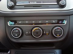 2015款 2.0TSI 自动 四驱旗舰版 5座